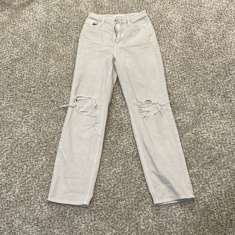 Pacsun size 27 90’s boyfriend jeans color kinda grey white